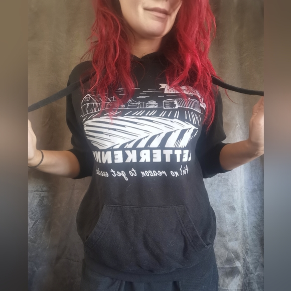 S Letterkenny Hoodie - Picture 2 of 3